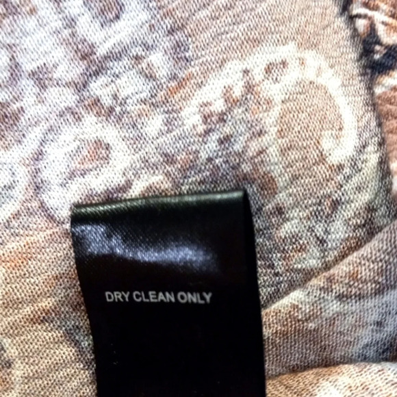 Torrid Walnut Paisley Gauze Cold Shoulder Top Size 3X Plus Size - Picture 10 of 12